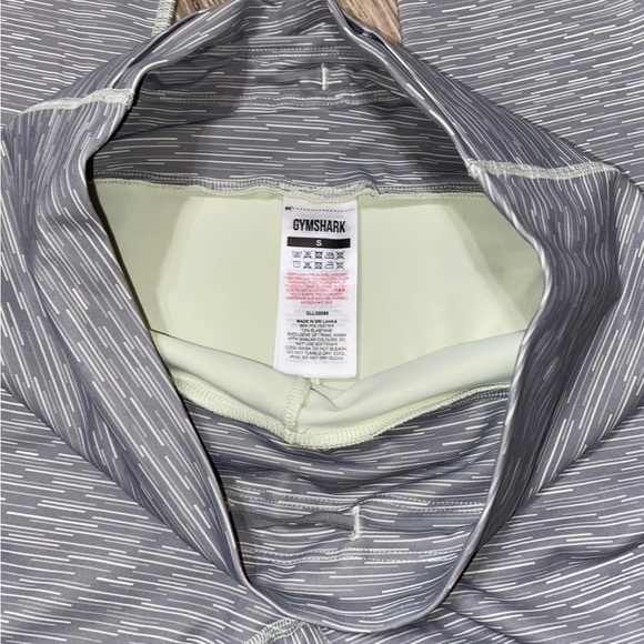 Grey Gymshark Leggings Size Small (S) - Picture 6 of 6